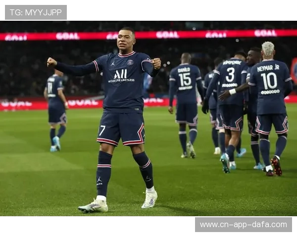 姆巴佩双响助力巴黎大胜第戎 四球完美展现攻势足球 姆巴佩双响助力巴黎大胜第戎 四球完美展现攻势足球